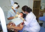 Новый метод в стоматологии: лечим зубы без пломб и бора.